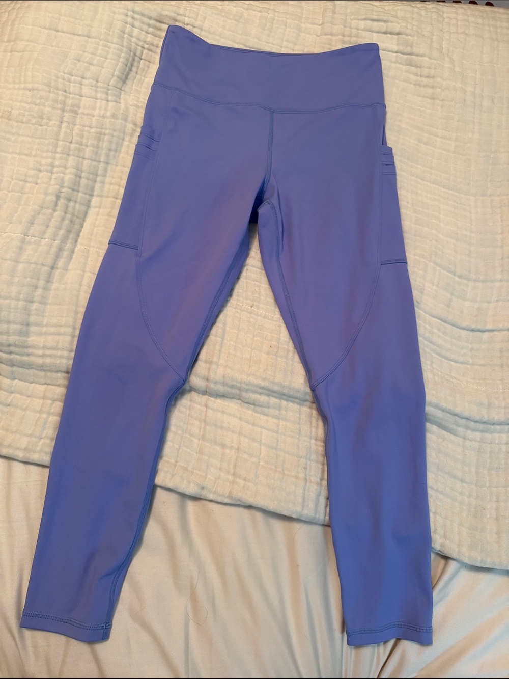 High-Waist Lavender Performance Leggings with Side Pockets